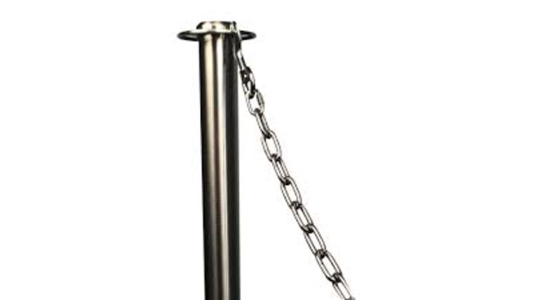 5′ Metal Stanchion Chain – Chrome | Rental