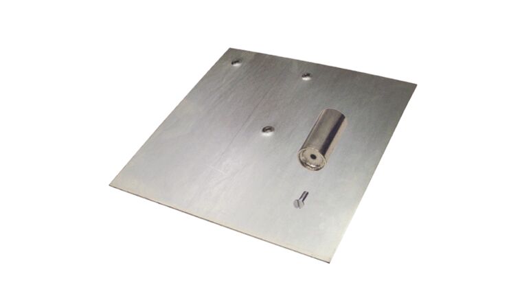 18″ x 18″ Slip Fit Base With 6″x1.5″ Pin – 17lbs | Rental