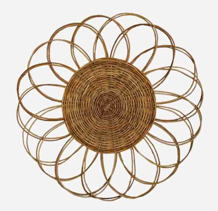 Sol Petal Rattan Placemat | Rental Sol Petal Rattan Placemat | Rental
