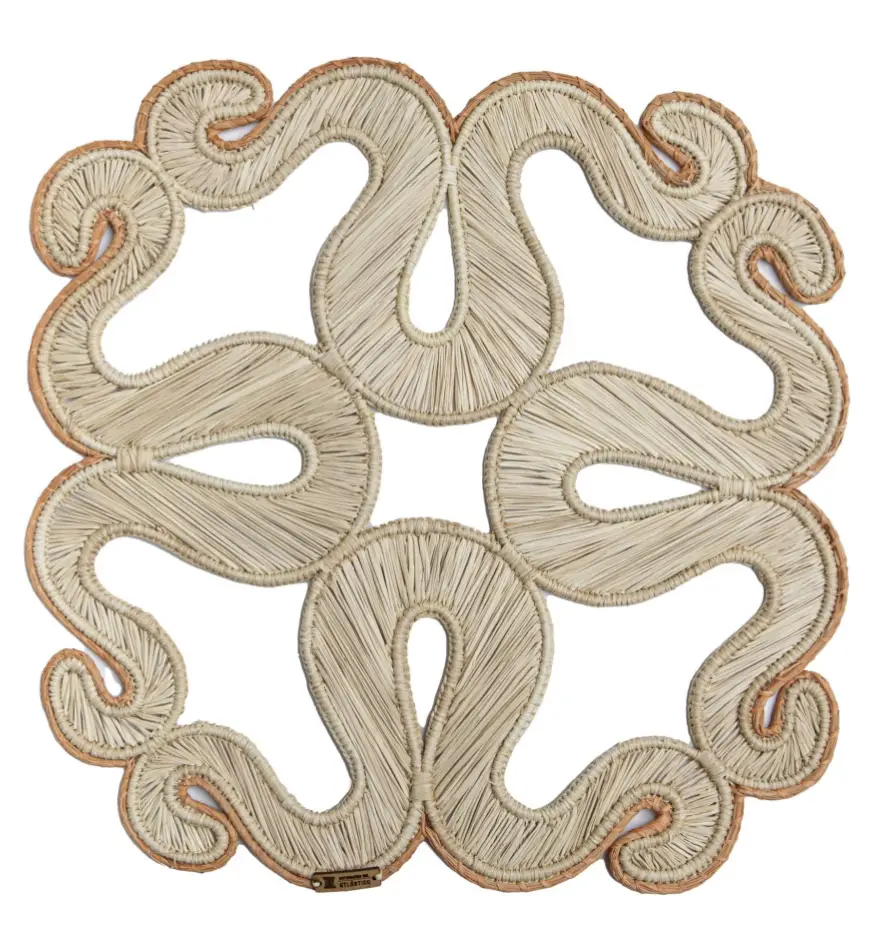 Waves Iraca Woven Placemat | Rental Waves Iraca Woven Placemat | Rental