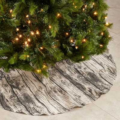 426 Printed Wood Tree Skirt | Rental
