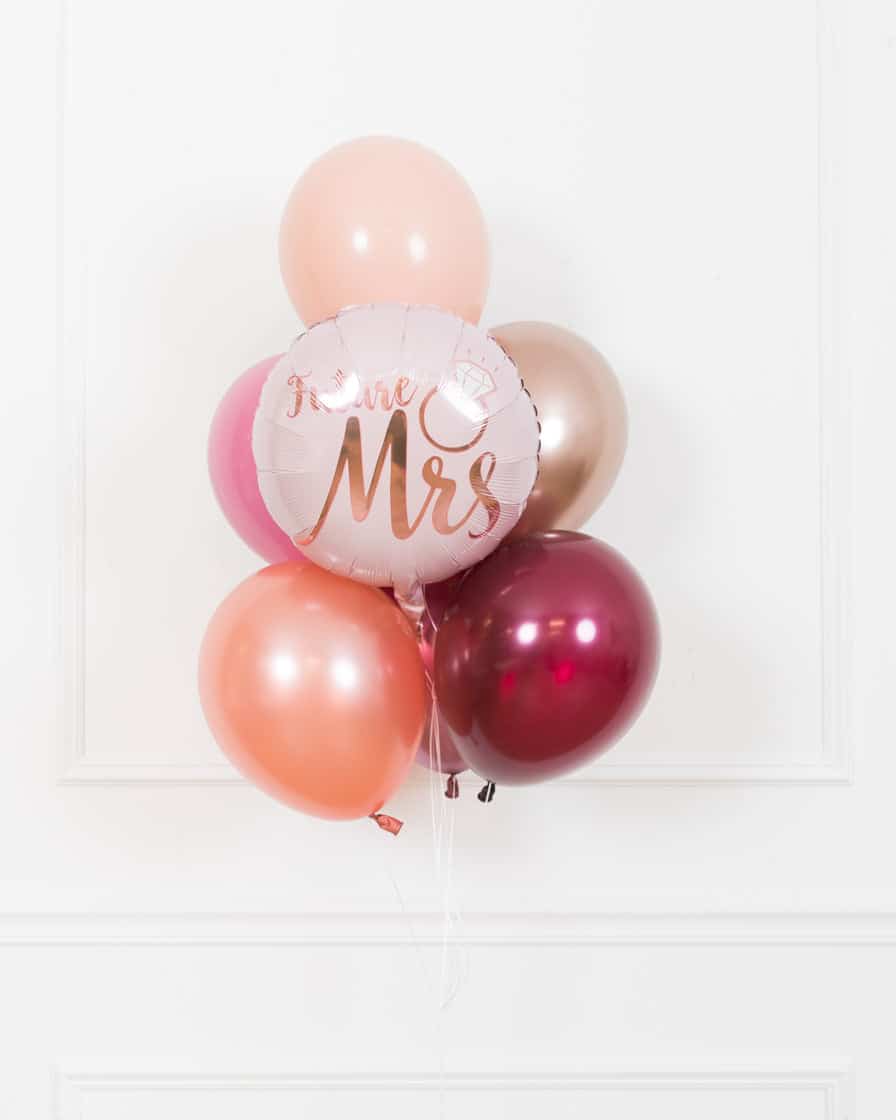 Bridal Office Party – Mrs. Foil and 11in Bouquet of 7 | Rental Bridal Office Party – Mrs. Foil and 11in Bouquet of 7 | Rental