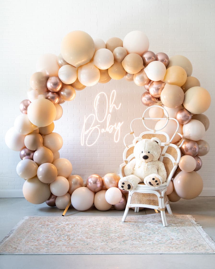 Bashful Blues – Circle Frame Install Piece with Neon Sign | Rental Bashful Blues – Circle Frame Install Piece with Neon Sign | Rental