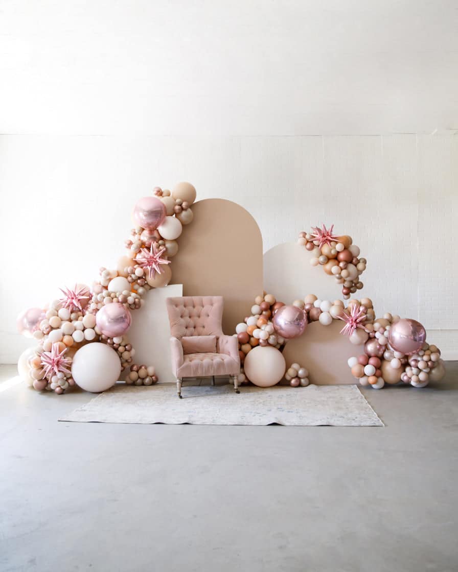 Bashful Blues – The Beaudoin Set | Rental Bashful Blues – The Beaudoin Set | Rental